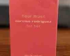 Narciso Rodriguez for Her Fleur Musc ətri